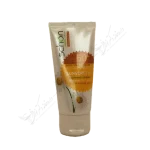 کرم ضد آفتاب شون ⁺SPF50 ۵۰ میلی لیتر 6 ویژگی های کرم ضد آفتاب شون ⁺SPF۵۰ کاهش اثرات مخرب نور خورشید و آسیب های ناشی از آن نظیر لک های پوستی حفاظت بالای پوست در برابر اشعه های UVA و UVB و IR کرم ضدآفتاب با قدرت محافظتی بالا مناسب صورت و گردن استفاده آسان و جذب سریع و مناسب جهت پایه آرایش بافت سبک و بدون احساس چربی اضافی جلوگیری از پیری زودرس پوست مرطوب کننده و التیام بخش فاقد پارابن